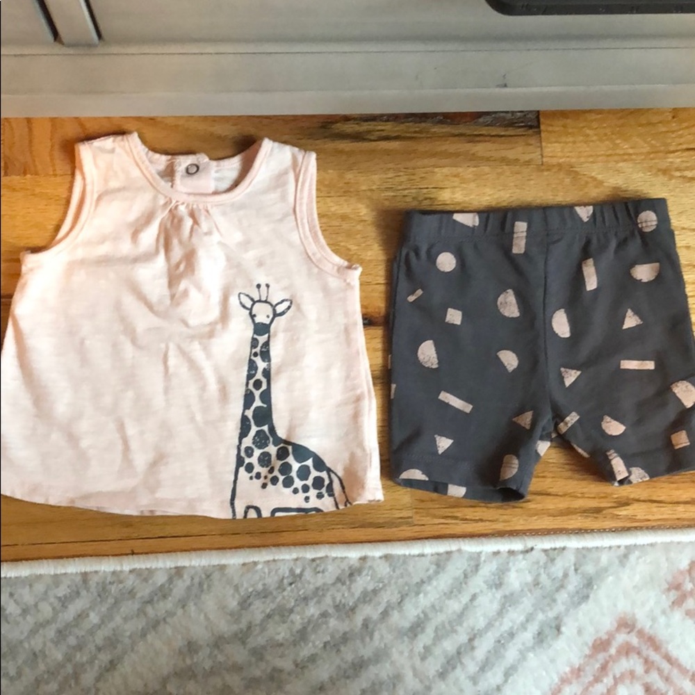 3M tank top and shorts NWOT